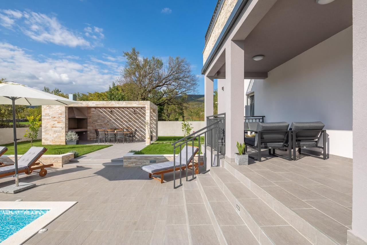 Villa Dali - Luxury Holiday House In Relaxing Area Sicane Zewnętrze zdjęcie
