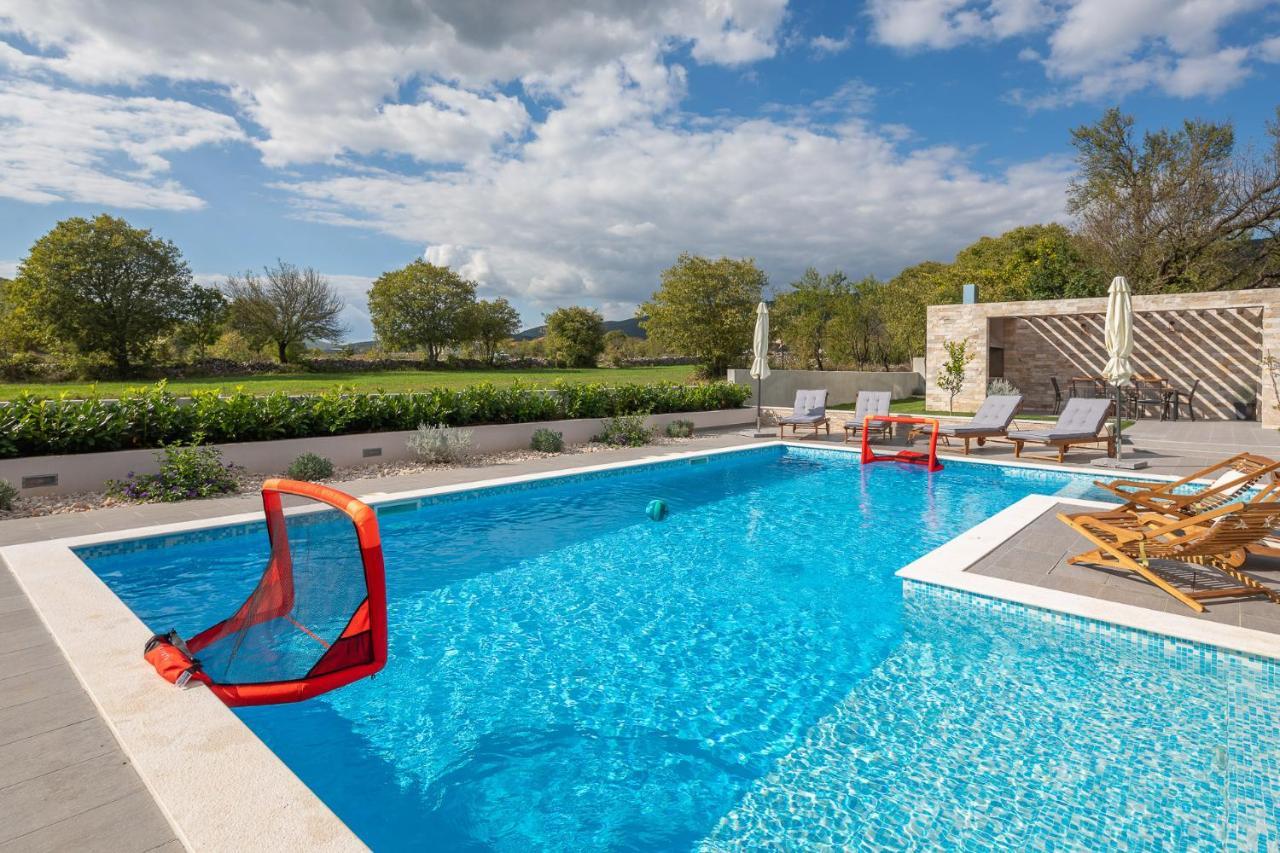 Villa Dali - Luxury Holiday House In Relaxing Area Sicane Zewnętrze zdjęcie